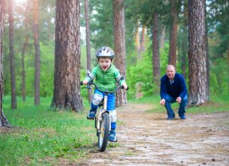 Chcete aby vaše deti športovali? Kúpte im bicykel alebo korčule